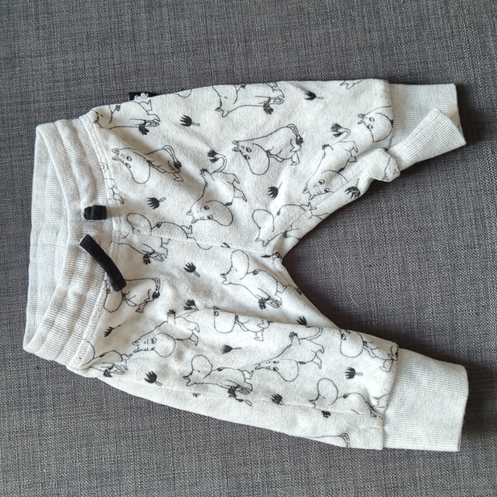 Super cute Moomin sweats for 3-6 month